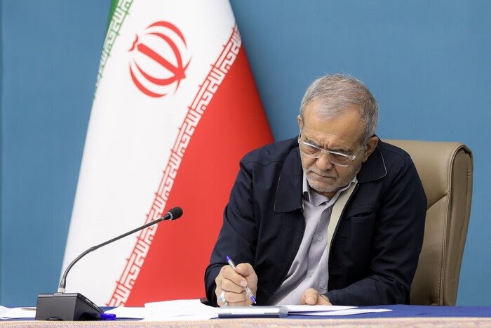 برکناری دکتر دبیری از سمت معاونت پارلمانی رئیس‌جمهور