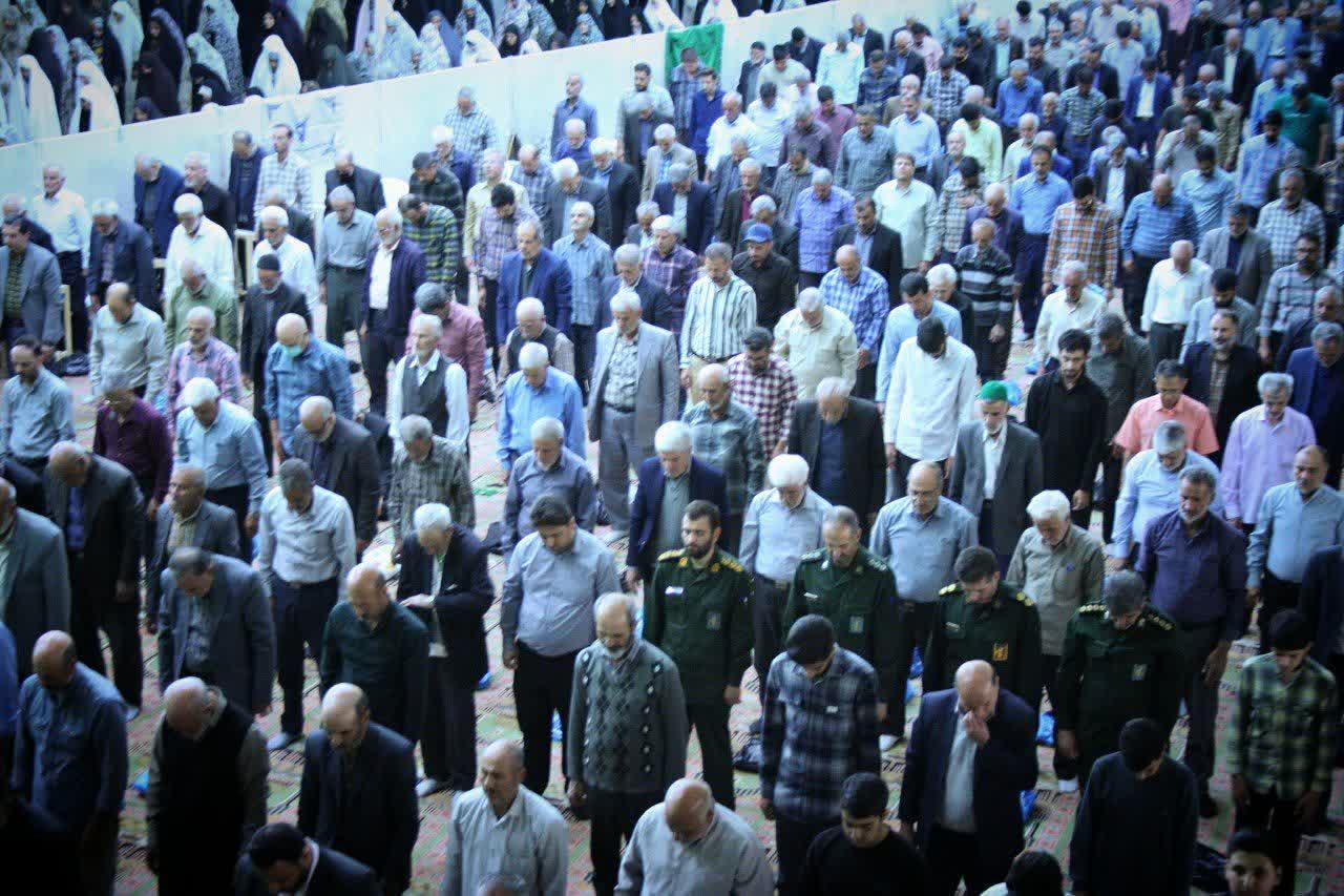 خمین در آغوش نماز جمعه؛ تجلی وحدت و ایمان