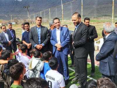 بازدید مسئولان استانی و شهرستانی از مسابقات ورزشی در شهرستان خمین