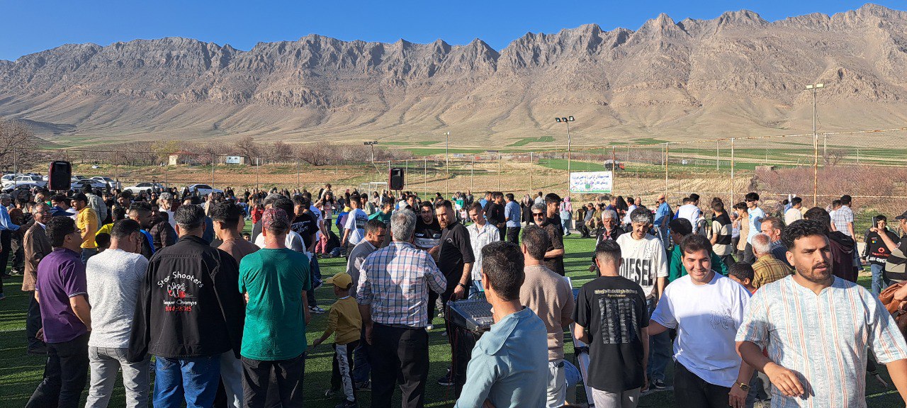 جشن بزرگ نوروزی روستای لکان همراه با شور و نشاط