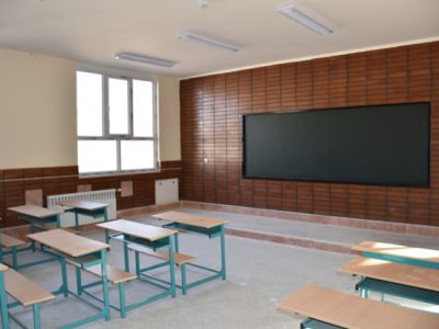 توزیع تجهیزات آموزشی در ۴۷ مدرسه خمین