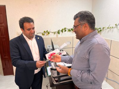 تجلیل از اساتید دانشکده علوم پزشکی خمین در روز استاد