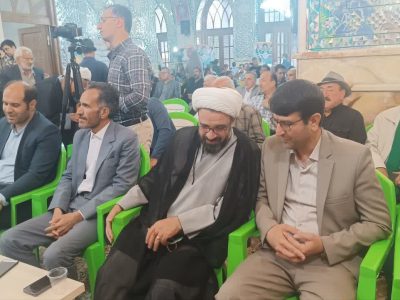 آئین تکریم و بزرگداشت امامزادگان و بقاع متبرکه استان مرکزی در شهرستان خمین برگزار شد