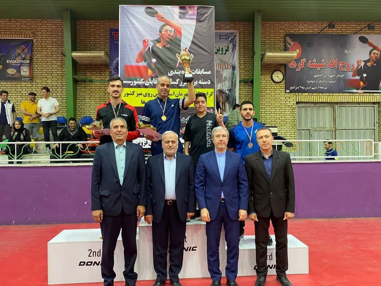 محمدجواد سهرابی از خمین، نایب‌قهرمان تنیس روی میز دسته برتر بزرگسالان ایران شد