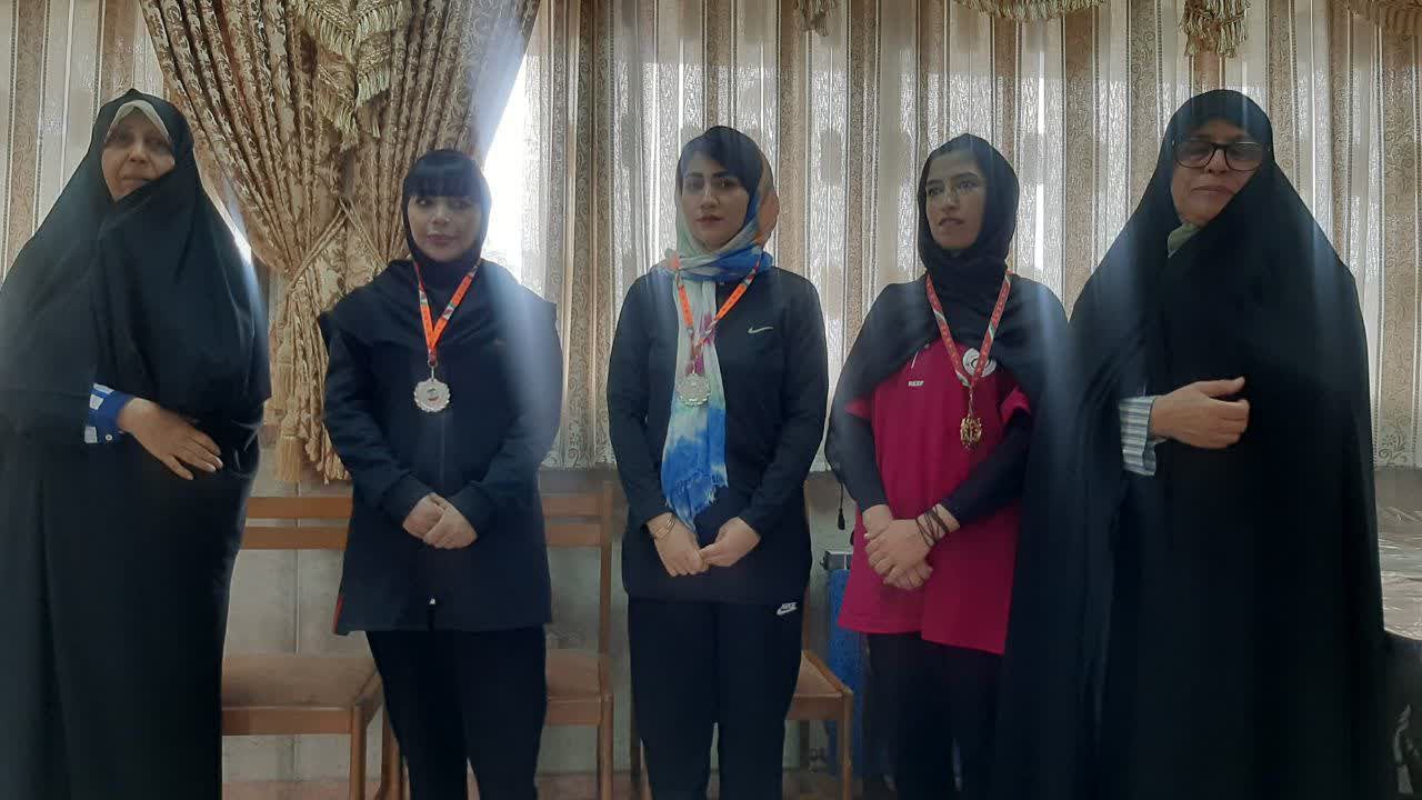 بانوی بدمینتونباز خمینی، نائبقهرمان مسابقات کشوری تالاسمی شد