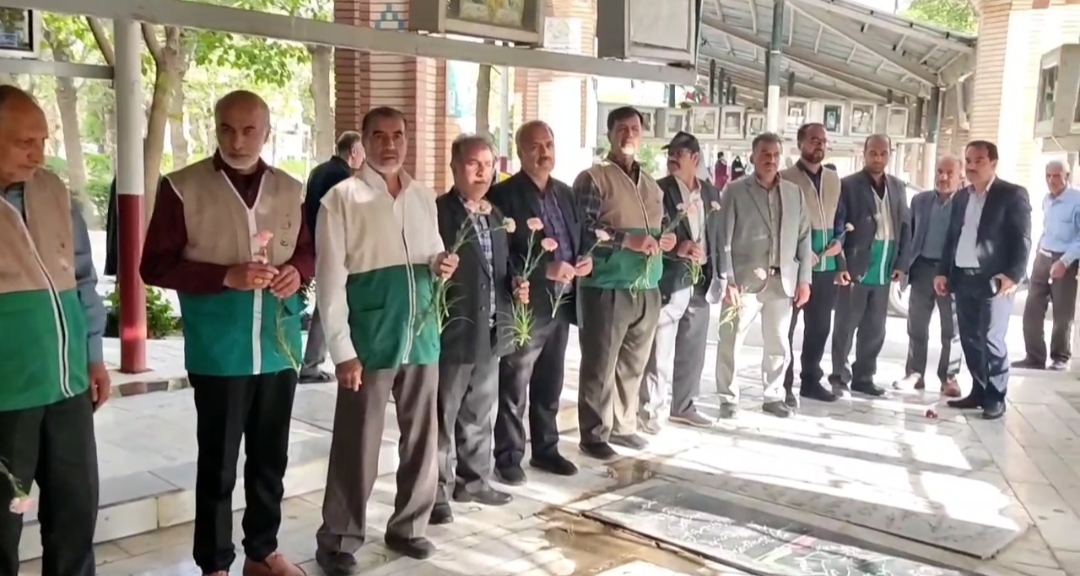 پاسداشت یاد شهدا در دهه کرامت