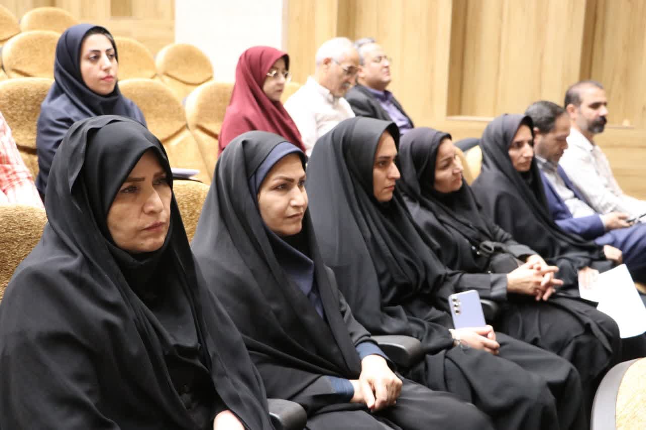 دومین جلسه شورای اداری شهرستان خمین در سال 1404 برگزار شد