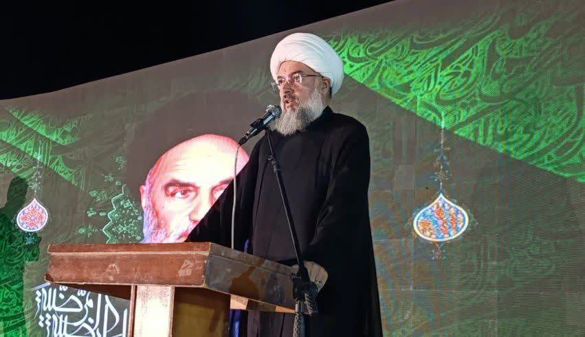امام خمینی(ره) با احیای رابطه الهی_مردمی، معادلات قدرت در جهان را دگرگون کرد