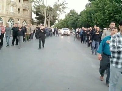 سیل عزاداران خمینی در پاسداشت یاد امام امت