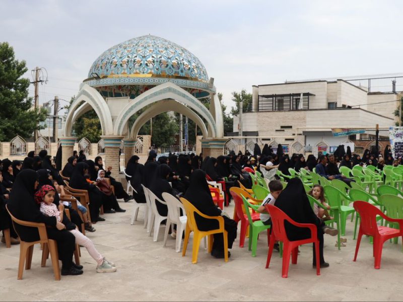 پاسداشت حریم حیا در کنار شهدای گمنام