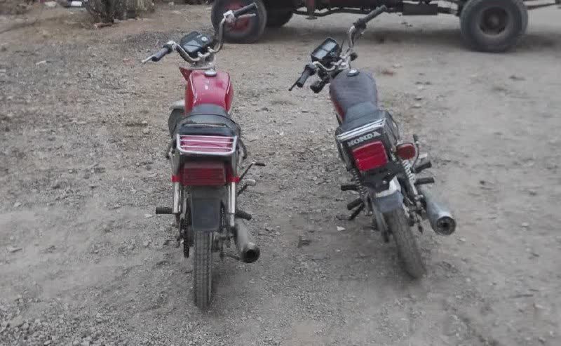 کشف ۲ دستگاه موتور سیکلت سرقتی در خمین