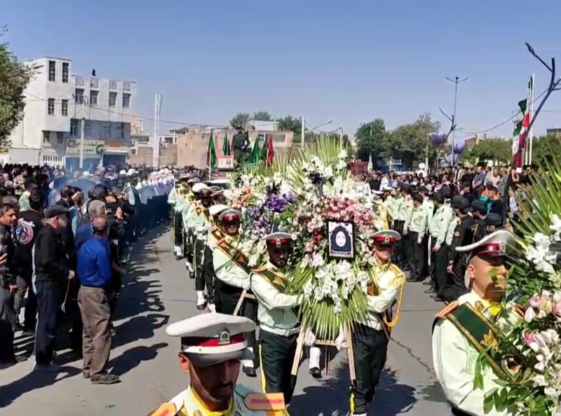 تشییع پیکر شهیدان شیخی در خمین