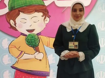 سیمرغ زرین برای مجری خمینی