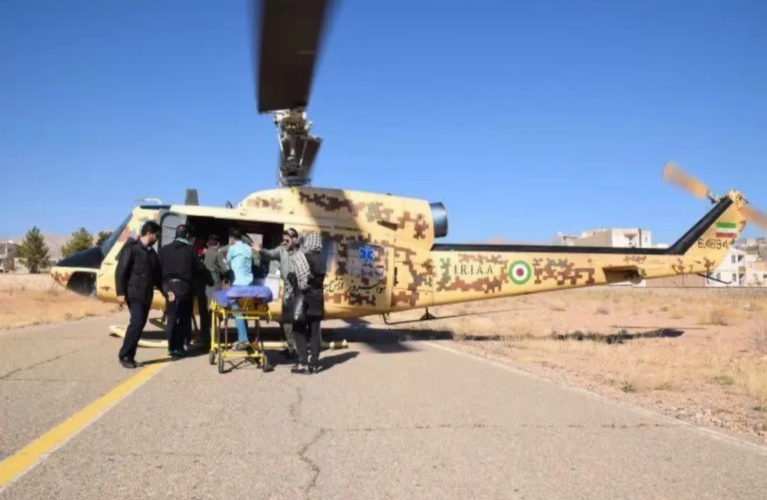 پرواز بالگرد اورژانس برای نجات جان نوجوان ۱۷ ساله در خمین