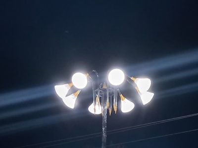 خمین؛ پیشگام روشنایی پایدار با نخستین سیستم LED کشور