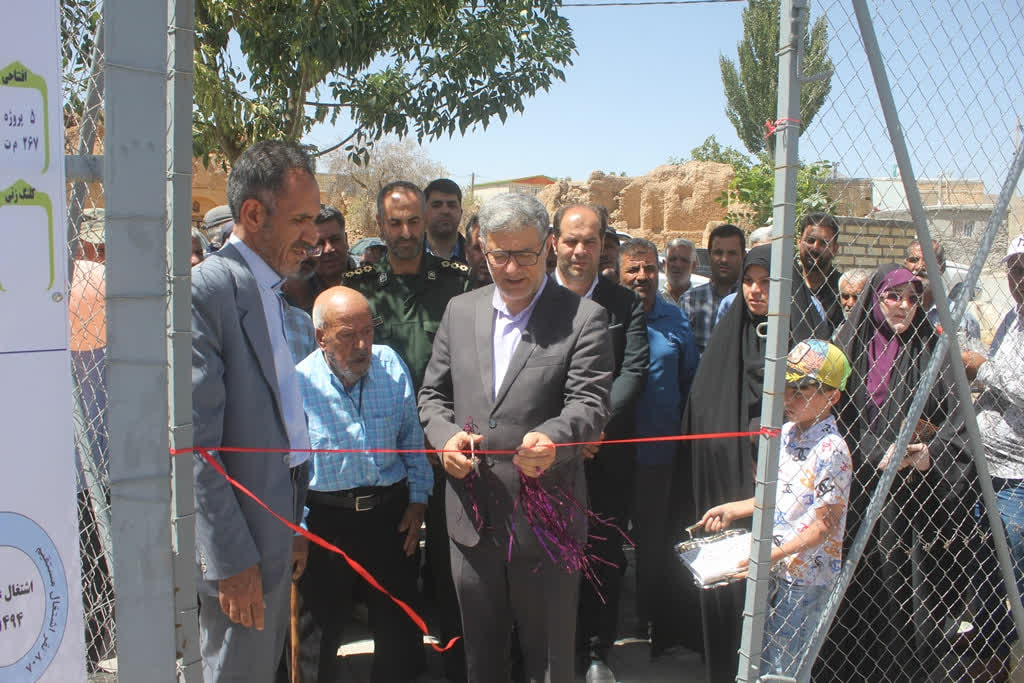 زمین چمن مصنوعی روستای سوک قزقان خمین افتتاح شد