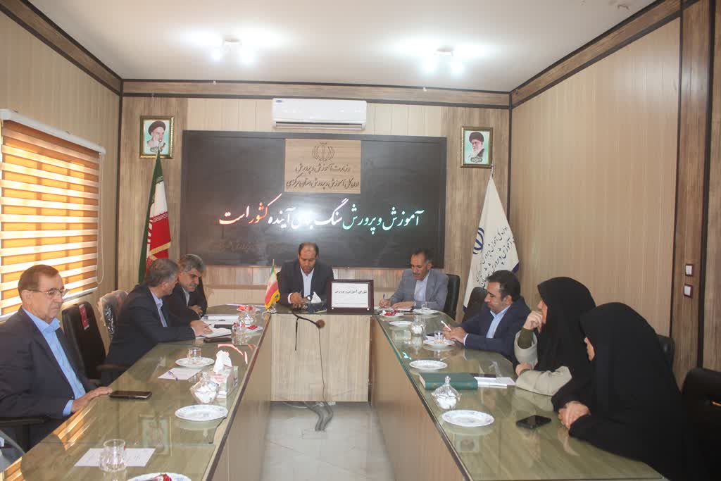 پژوهش، محور توسعه است و باید مدارس را پژوهشی کنیم