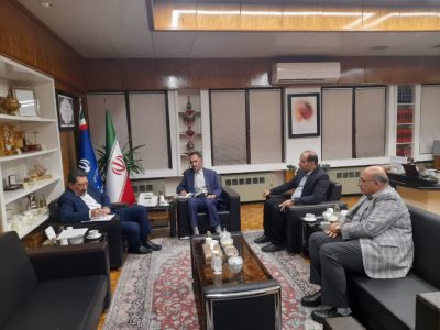 بررسی چالش‌های صنعتی و معدنی خمین در دیدار با وزیر صنعت