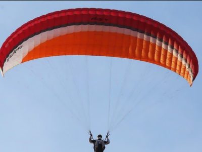 فوت یک شهروند خمینی در حادثه سقوط پاراگلایدر در شازند
