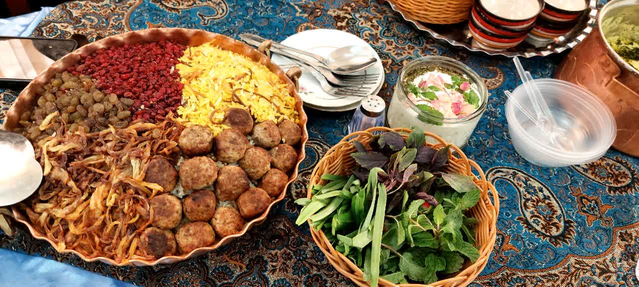 جشنواره غذای سالم در قورچی‌باشی برگزار شد