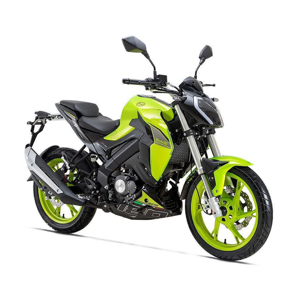 دستگیری سارق و کشف موتورسیکلت بنلی ۱۸۰ سی سی سرقتی در خمین