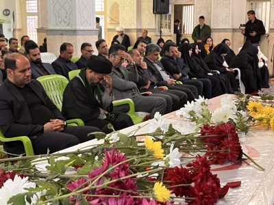 شورای اداری خمین در آغوش شهید گمنام برگزار شد