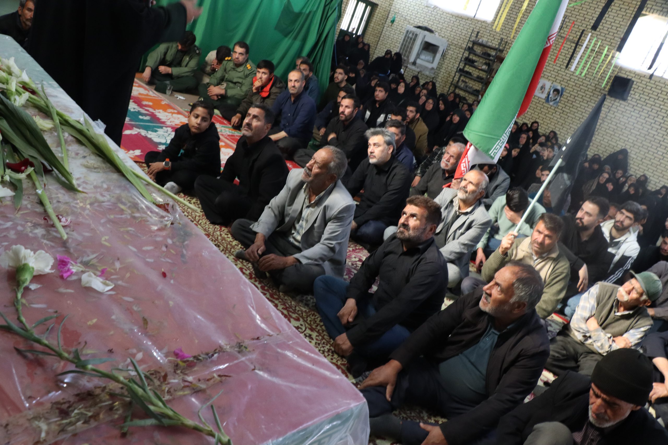 کوچه‌های چهارچشمه رنگ حماسه گرفت