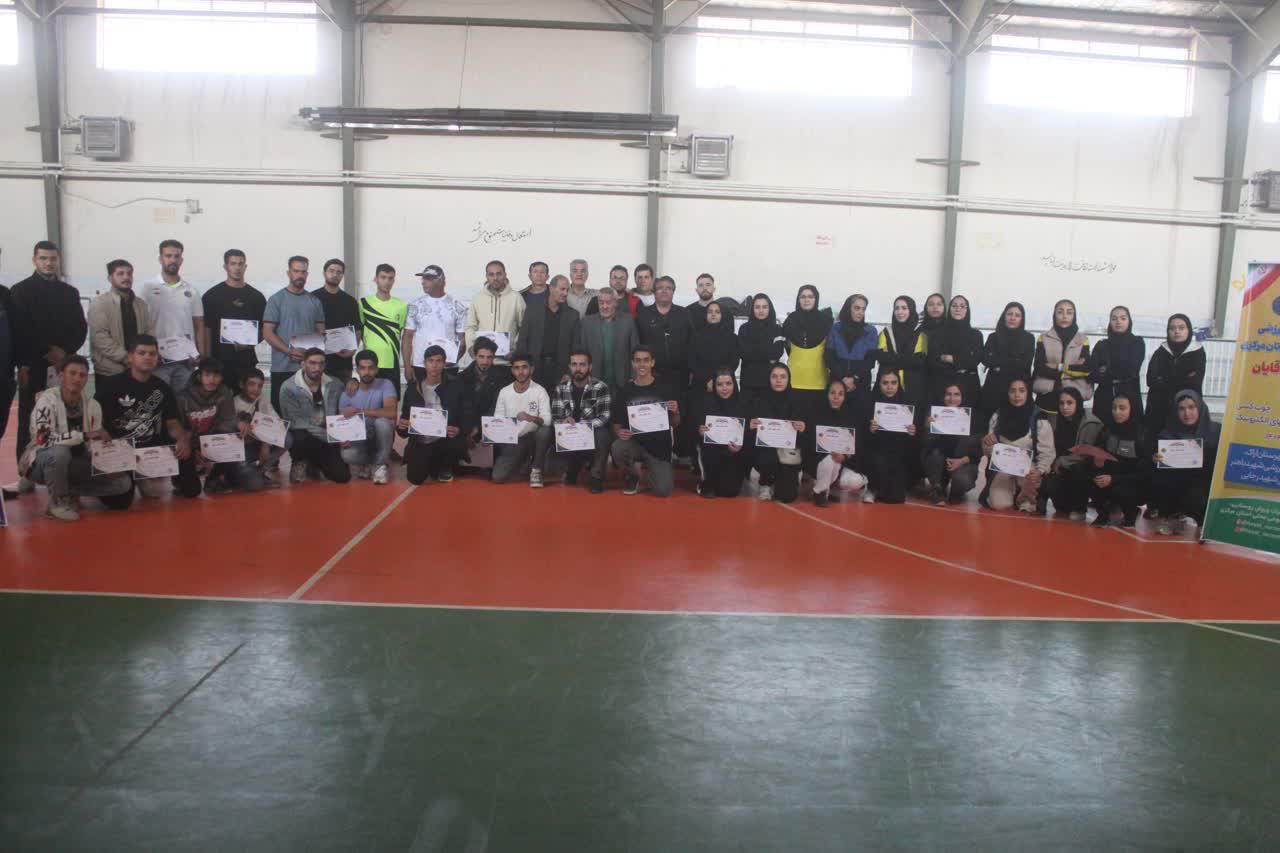 درخشش ورزشکاران خمین در مسابقات المپیاد ورزشی «جام پرچم» استان مرکزی