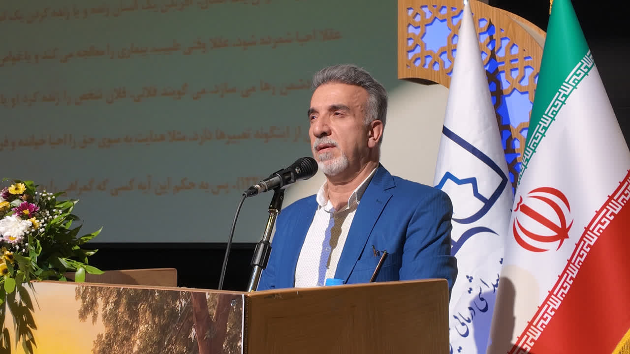 پژوهش، محور ارتقای آموزش و خدمات سلامت است