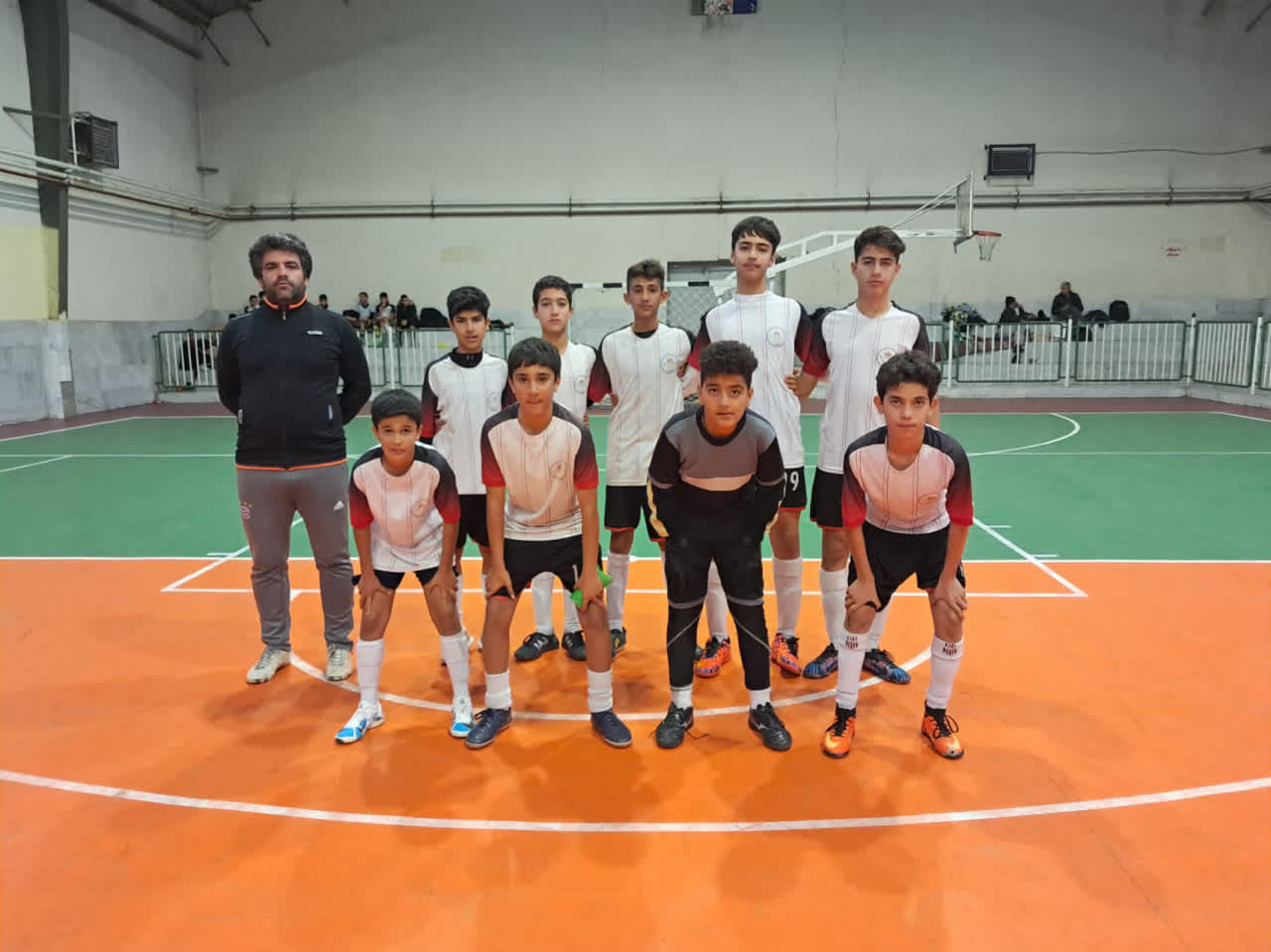 کسب مقام سوم تیم مینی‌فوتبال خمین در استان مرکزی