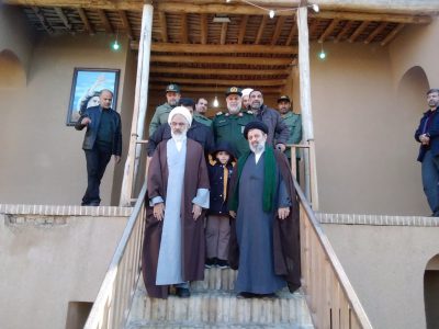 نماینده ولی‌فقیه در سپاه از بیت تاریخی امام خمینی(ره) بازدید کرد