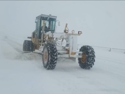 برف‌روبی محور خمین الیگودرز