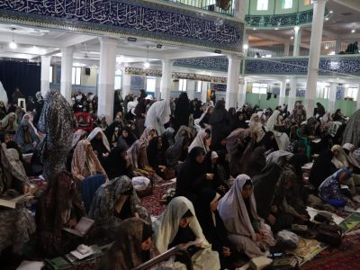 آخرین روز خلوت با معبود