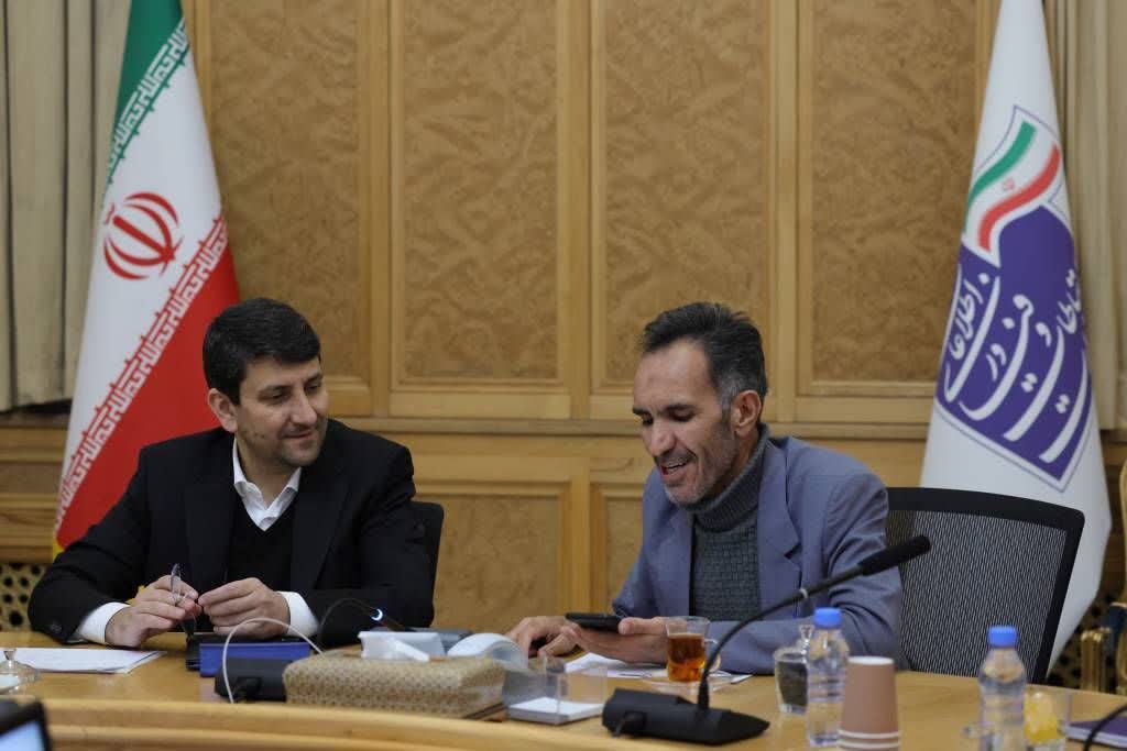 دیدار نماینده خمین با وزیر ارتباطات