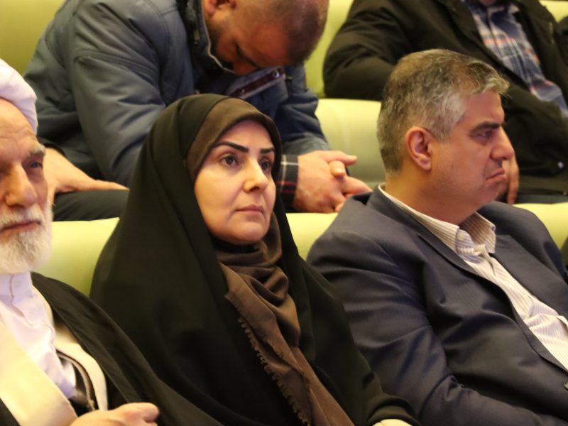 نشست شورای اداری استان مرکزی در بیت تاریخی امام خمینی (ره) برگزار شد