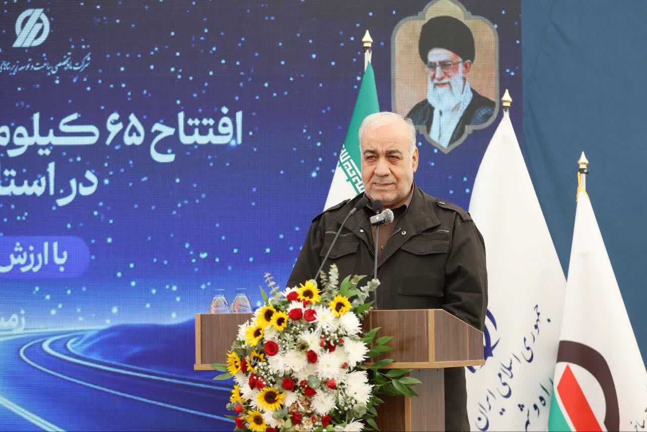 ۱۲ هزار کیلومتر پروژه راه و ریل در دست اجرا