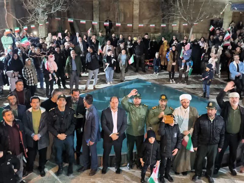 جشن ۴۷ سالگی انقلاب در بیت تاریخی امام خمینی(ره)