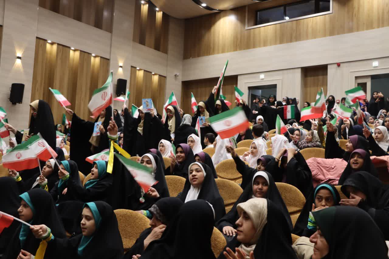 اختتامیه جشن ستاره‌ها در خمین