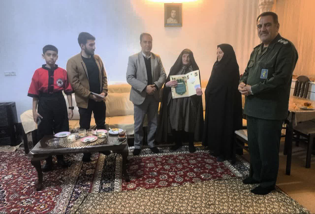 تجدید بیعت مسئولان ورزش و بسیج با آرمان‌های شهدا