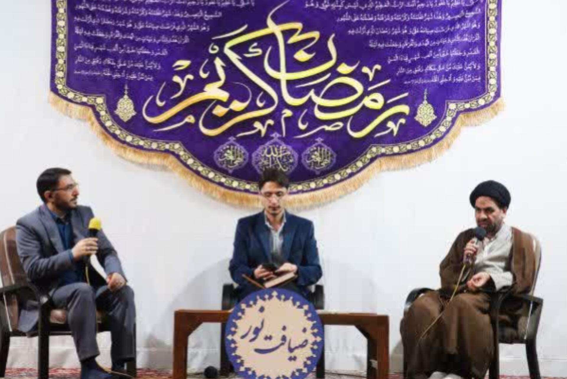شب سوم محفل ضیافت نور در خمین