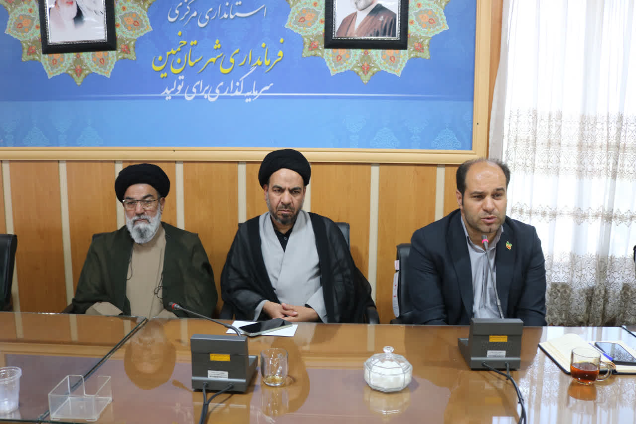 تفکر ناب امام (ره) قدرت نرمی است که دشمن از آن هراس دارد