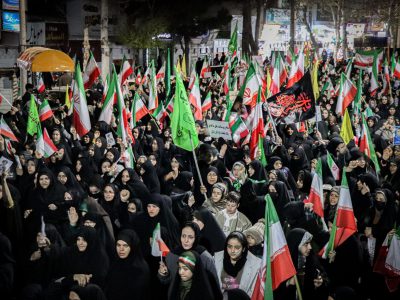 ۱۲۶ شب است؛ مردم خمین ندای امام خود را لبیک گفته‌اند