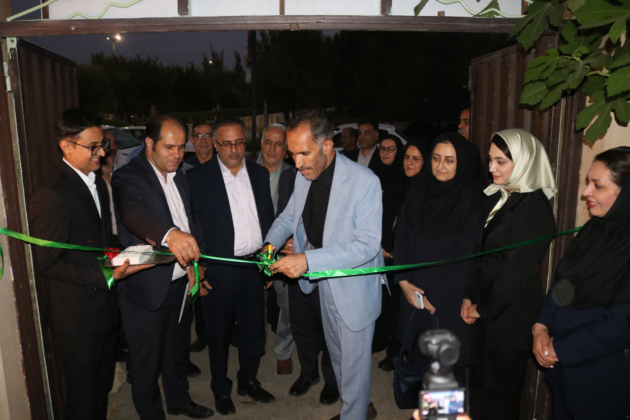 چهارمین مرکز روزانه آموزشی توانبخشی اوتیسم استان مرکزی در خمین افتتاح شد
