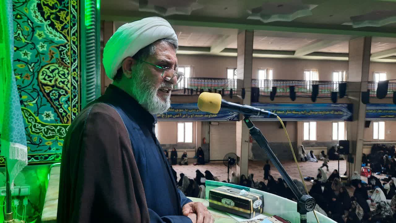 تشییع پیکر رهبر فقید، آغاز مسیری نوین برای خونخواهی ملت ایران است