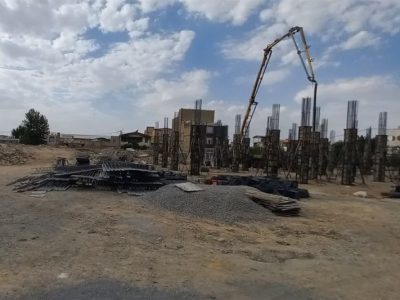 آغاز بازسازی مدارس آسیب‌دیده در جنگ تحمیلی سوم در شهرستان خمین