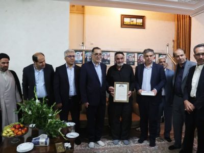 دیدار و تجلیل از خانواده شهیدان فضلی